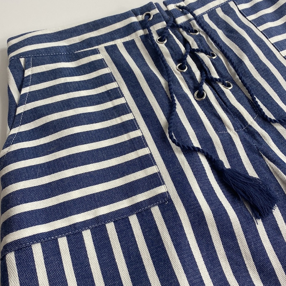 TAKARA SHORTS HIGH-WAISTED STRIPE NWT MEDIUM - Picture 5 of 11